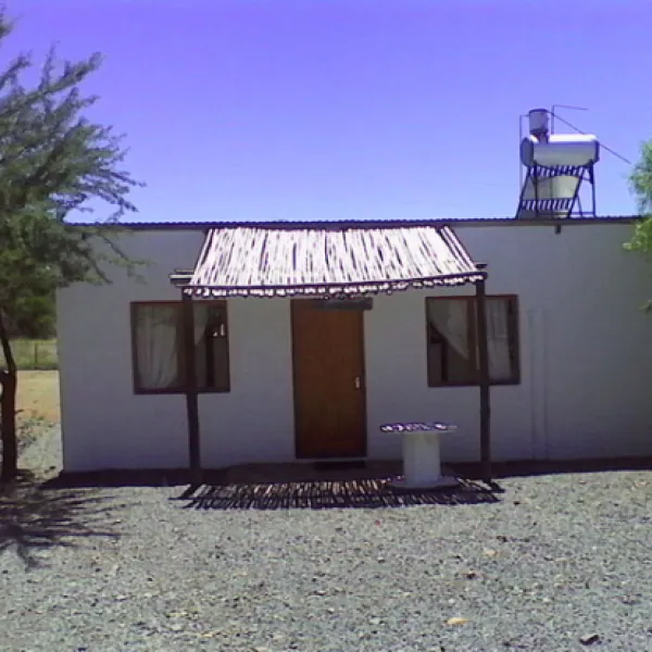 joalani-guest-farm-off-the-n1-victoria-west-ckepb
