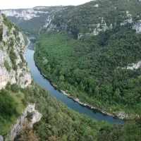 belos-thueyts-ardeche-nbyxy
