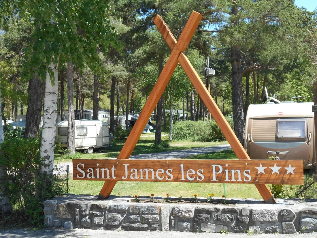 saint-james-les-pins-guillestre-wtwrp