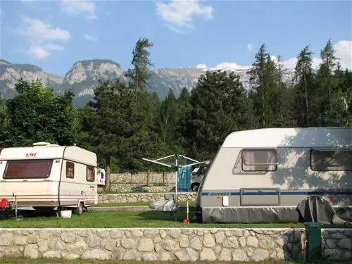 dolomiti-camping-village-dimaro-c4fxp