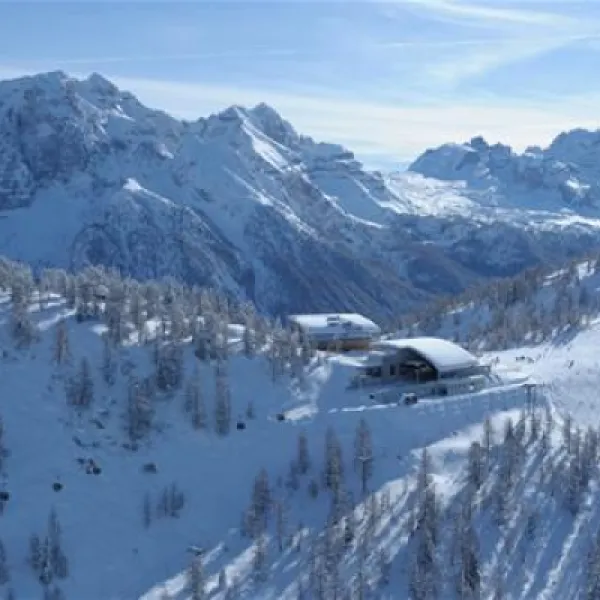 dolomiti-camping-village-dimaro-krwkf