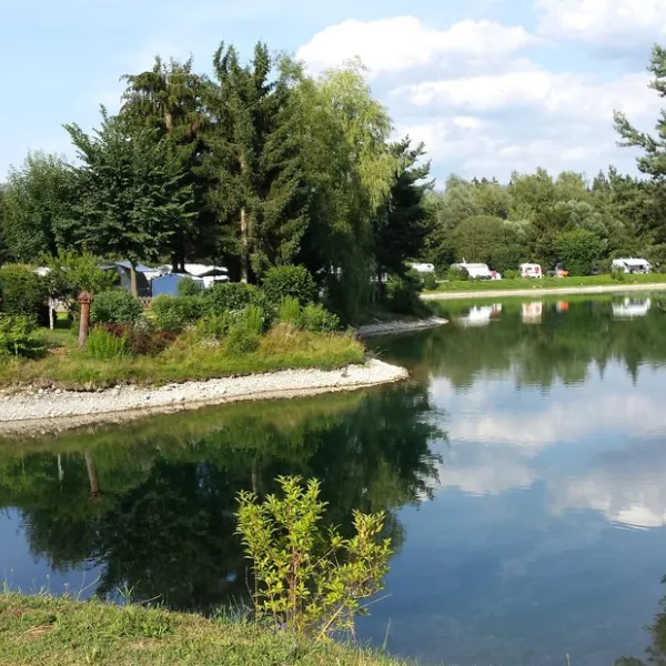camping-murinsel-grolobming-yib8l