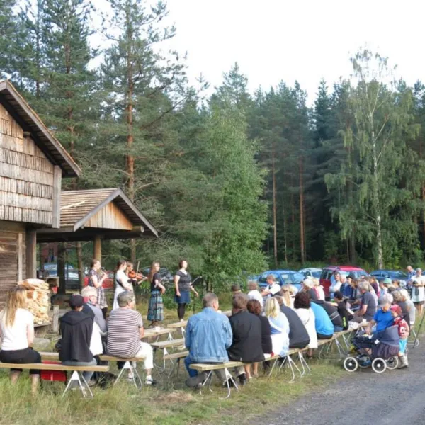 pahkala-pernu-kylahdistys-himanka-wl7th