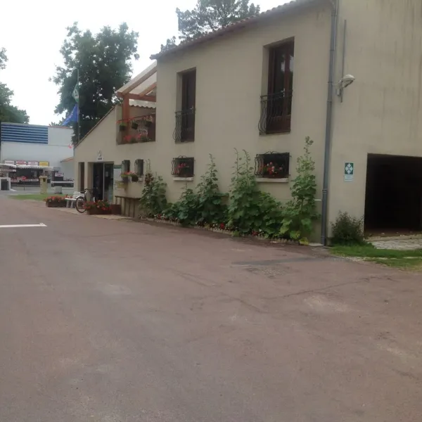 camping-monplaisir-les-mathes-r4xey