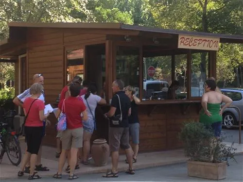 camping-village-international-st-michael-pisa-y5dfn