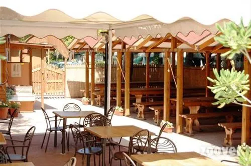 camping-village-international-st-michael-pisa-yn3sf