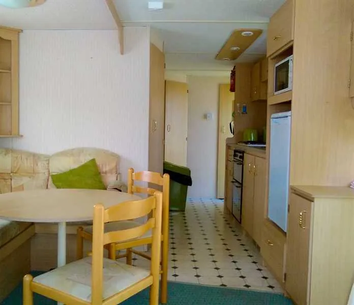 peel-house-farm-caravan-park-polegate-j78zg