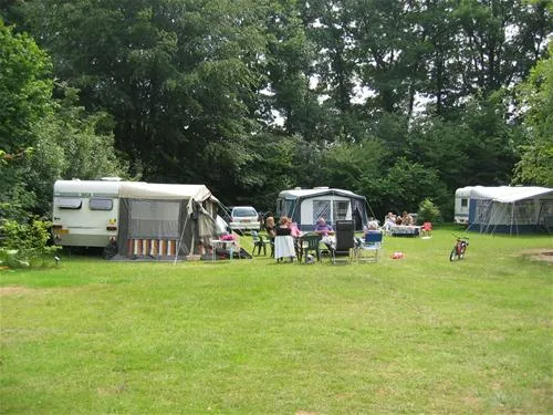 camping-jena-hummelo-ire3m
