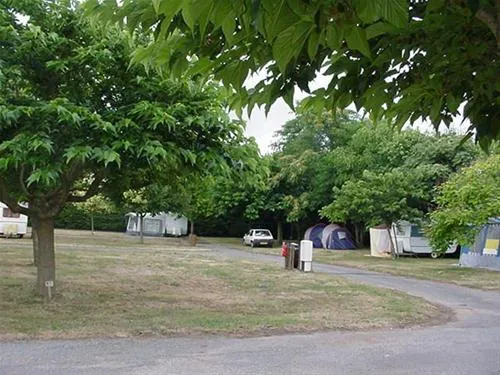 camping-municipal-le-moulin-salles-sur-mer-xliqa