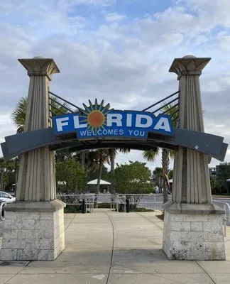 florida-welcome-center-pensacola-ftqao