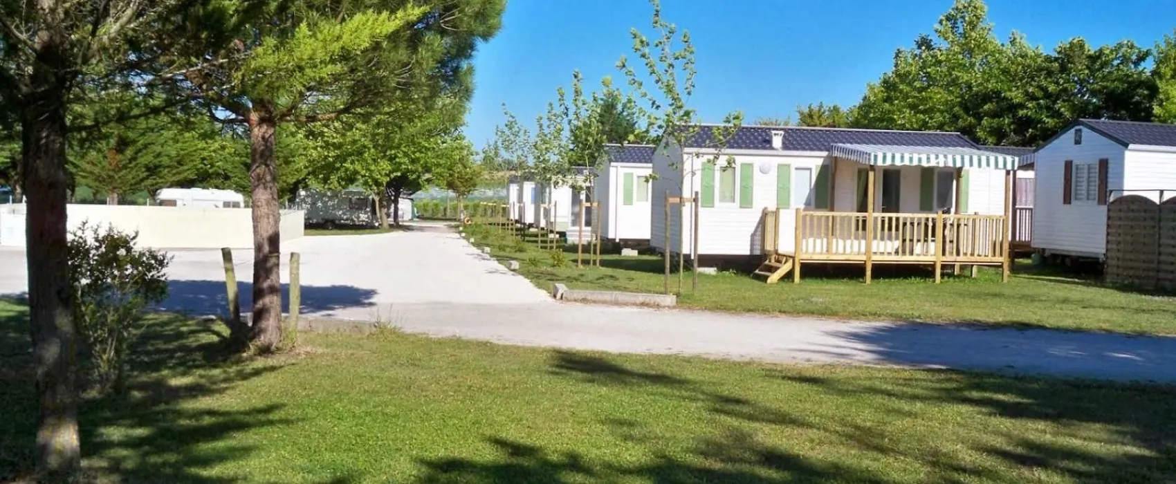 Camping Les Bardonneries - 2b