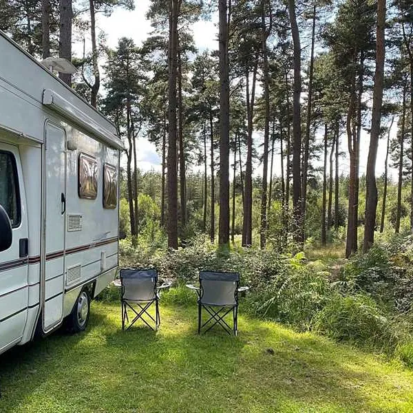 camping-and-caravanning-club-site-cannock-chase-rugeley-cizy4