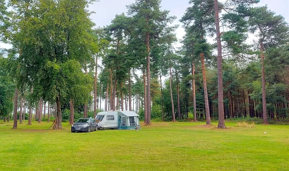 camping-and-caravanning-club-site-cannock-chase-rugeley-lv9dx