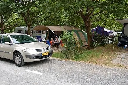 camping-le-chanet-doubs-at3k0