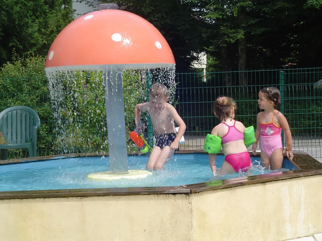 camping-le-chanet-doubs-y7iwt