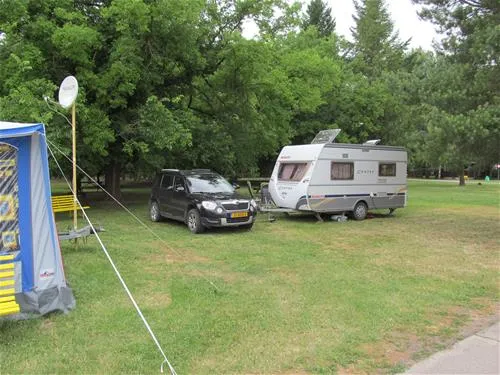 autokempink-straznice-straznice-jzdj1