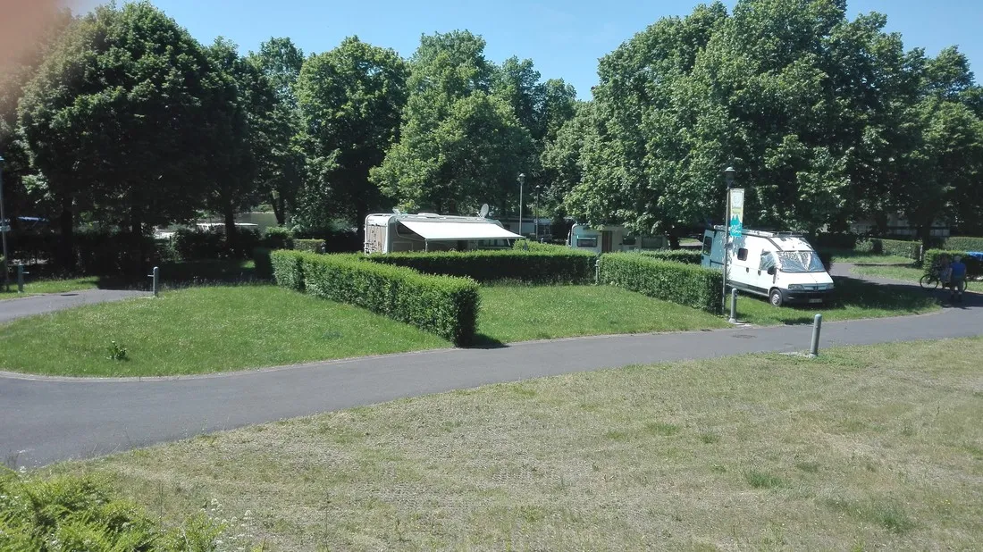 camping-du-mont-olympe-charleville-3i0ds