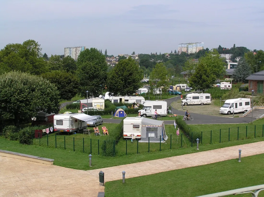 camping-du-mont-olympe-charleville-hfplj