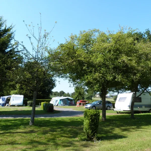 le-picard-holidays-tournieres-xovnx