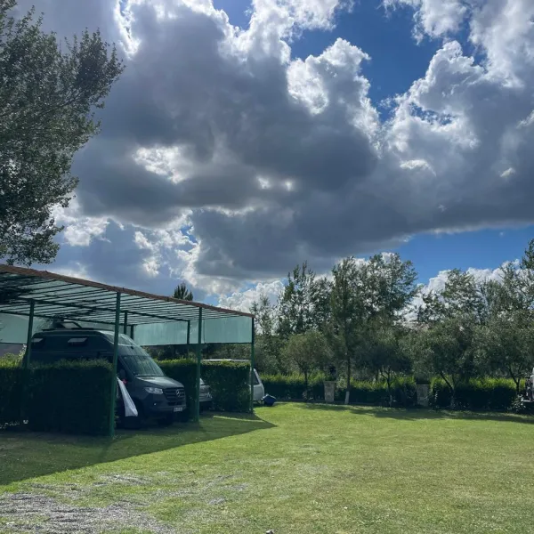berat-caravan-camping-photo-1