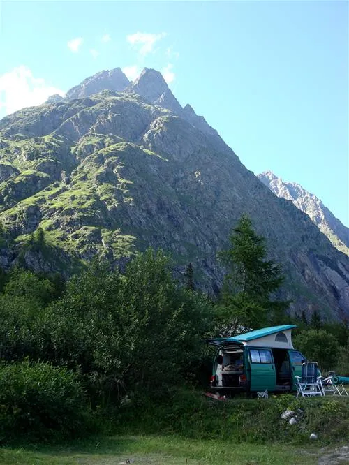 camping-glaciers-la-fouly-dbytu