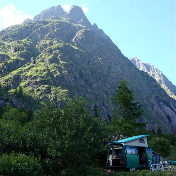 camping-glaciers-la-fouly-dbytu