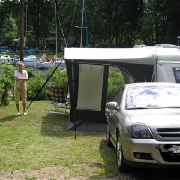 camping-zamek-giycko-hxzsd