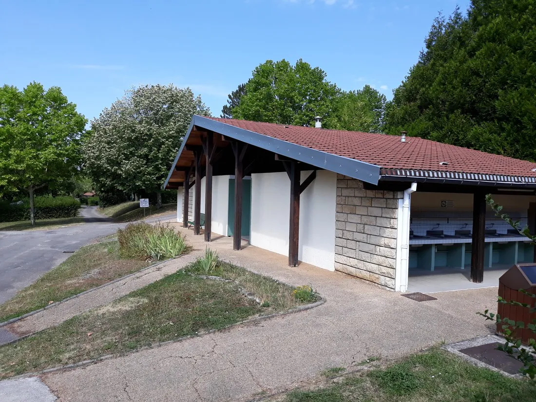camping-les-vignes-jura-28ejn
