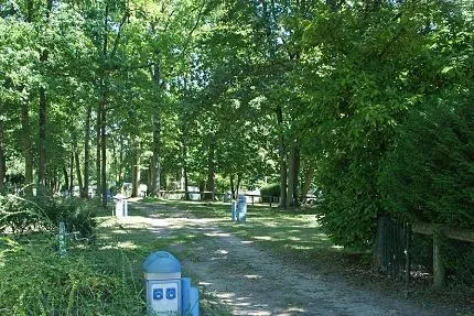 camping-les-petits-pres-dourdan-5xk4e