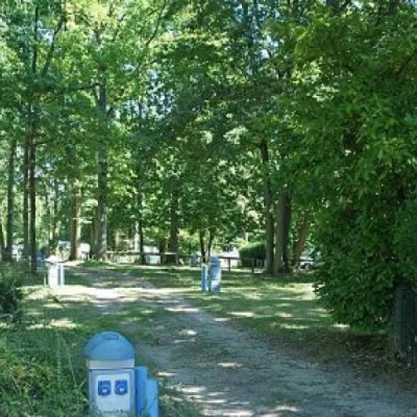 camping-les-petits-pres-dourdan-5xk4e