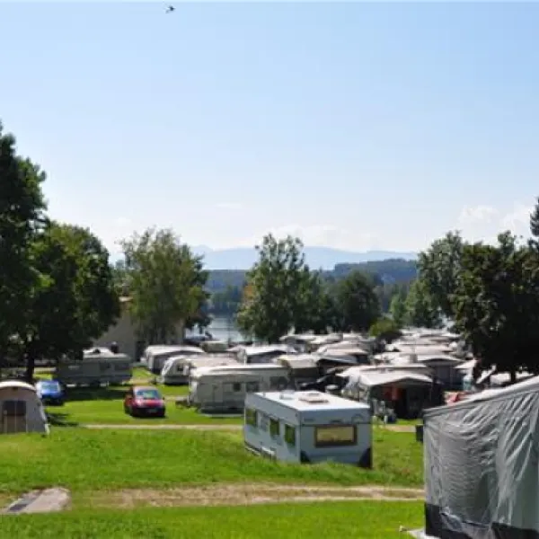 ferienparadies-gut-horn-waging-am-see-5c84h