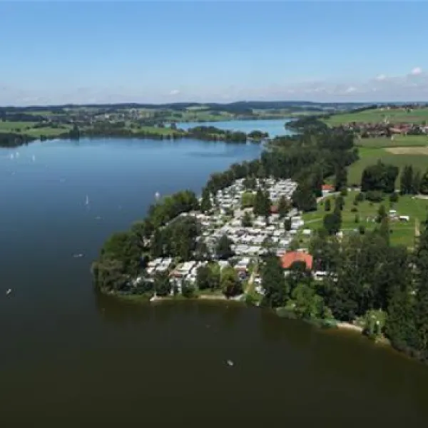 ferienparadies-gut-horn-waging-am-see-tu41q