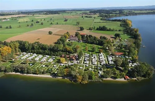 ferienparadies-gut-horn-waging-am-see-xu7ow