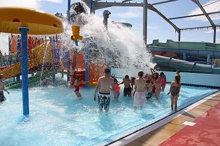 holiday-resort-unity-brean-sands-phkb4