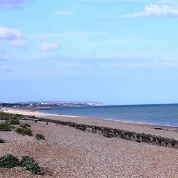 camping-and-caravanning-club-site-normans-bay-pevensey-oaara