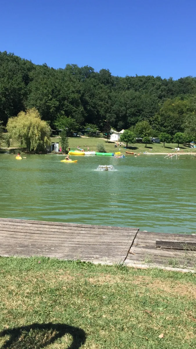 camping-les-2-lacs-beauville-a9js8