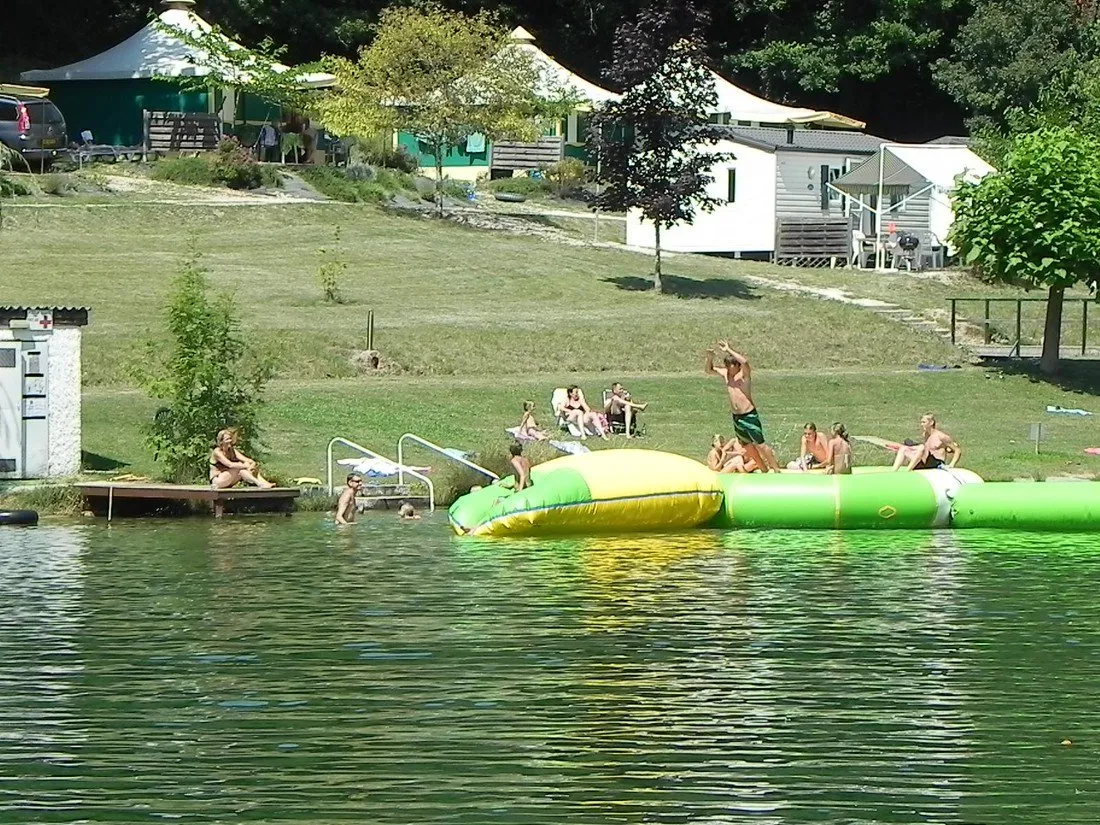 camping-les-2-lacs-beauville-xi66a