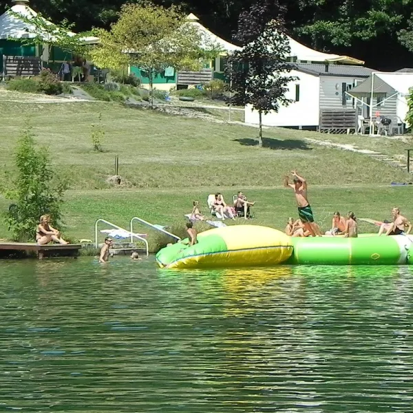 camping-les-2-lacs-beauville-xi66a