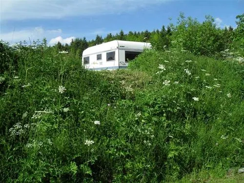 camping-le-vertige-echandelys-s1swt