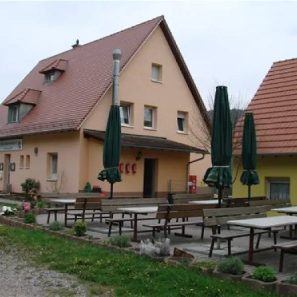 camping-der-naturfreunde-annweiler-am-trifels-ihwzx