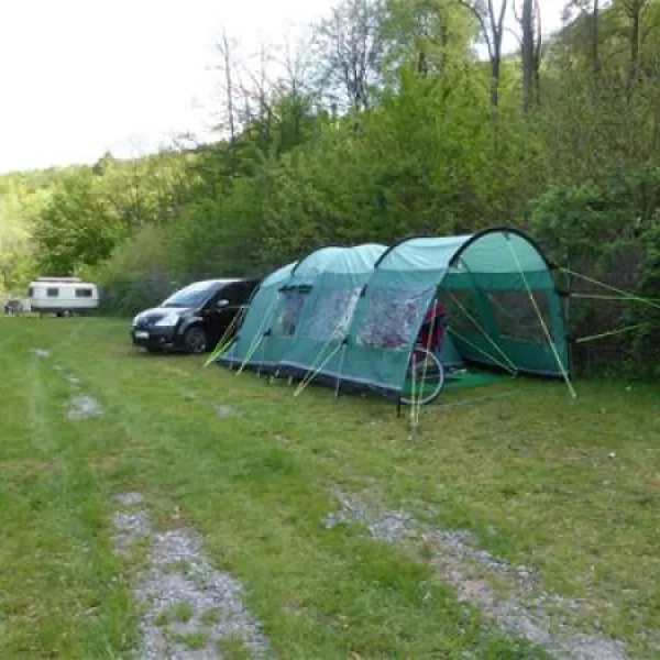 camping-der-naturfreunde-annweiler-am-trifels-wuacl