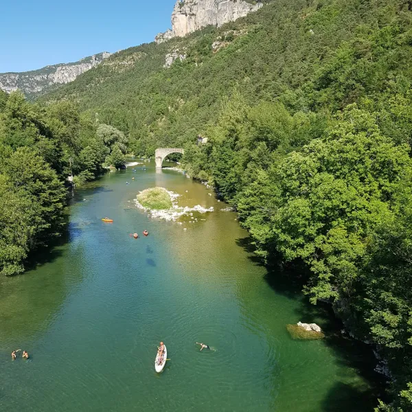 camping-saintpal-son-parc-longue-legue-mostujouls-ckbmk