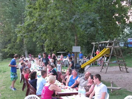 camping-saintpal-son-parc-longue-legue-mostujouls-rb4ym