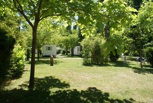 camping-saintpal-son-parc-longue-legue-mostujouls-wg3f1