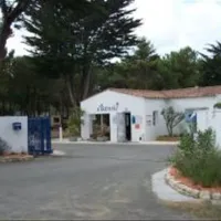 camping-les-maraises-st-martin-de-re-y4boi