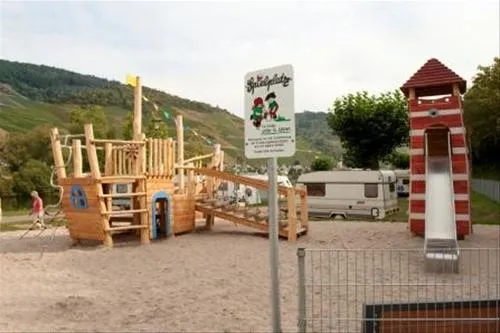 campingpark-zellmosel-zellkaimt-mosel-0xehb