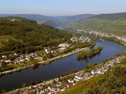 campingpark-zellmosel-zellkaimt-mosel-ducc4