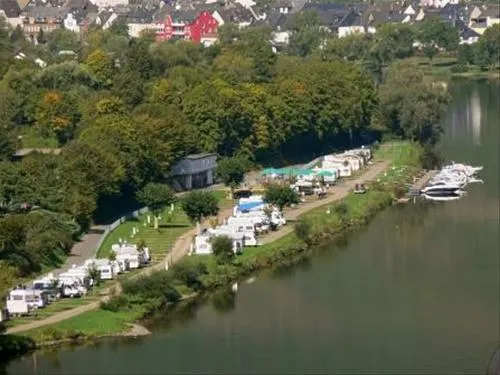 campingpark-zellmosel-zellkaimt-mosel-jspep
