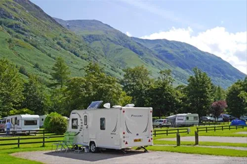 glen-nevis-caravan-and-camping-park-fort-william-9hd0n
