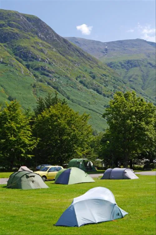 glen-nevis-caravan-and-camping-park-fort-william-d6h4i
